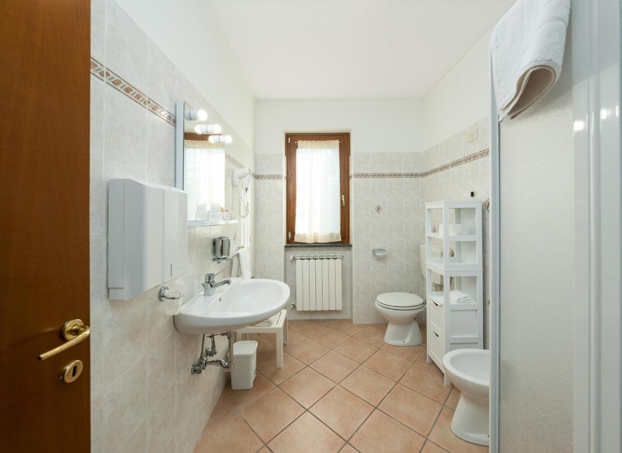 Daniela Alloggio per agriturismo *
